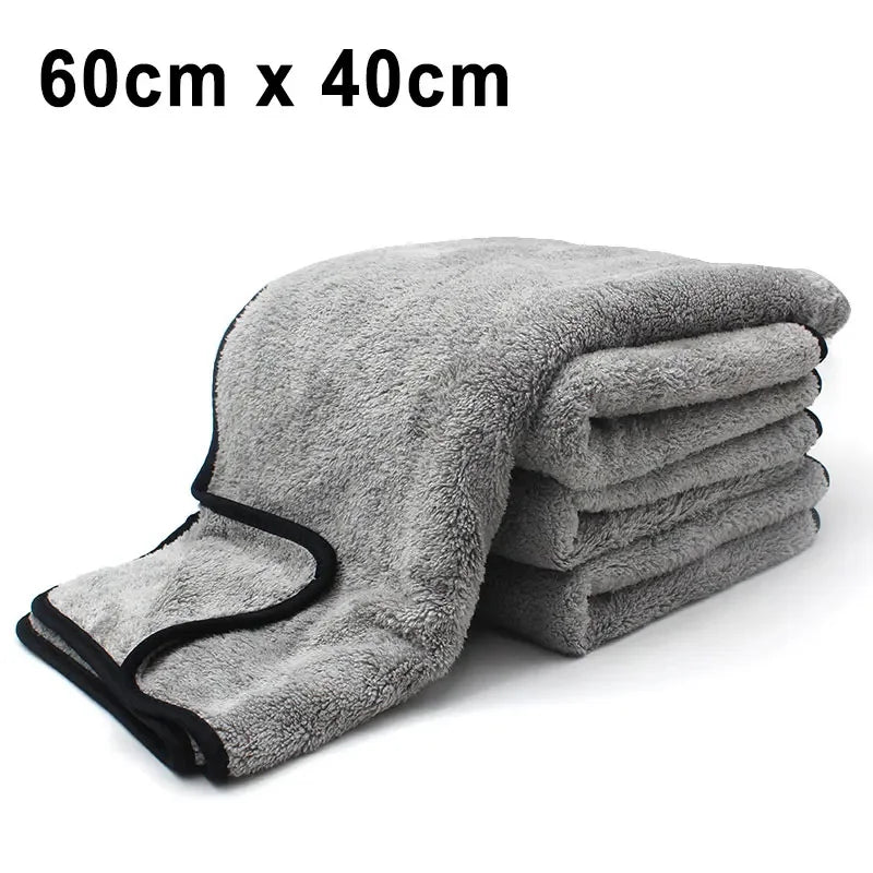 Serviette de séchage microfibre pour carrosserie